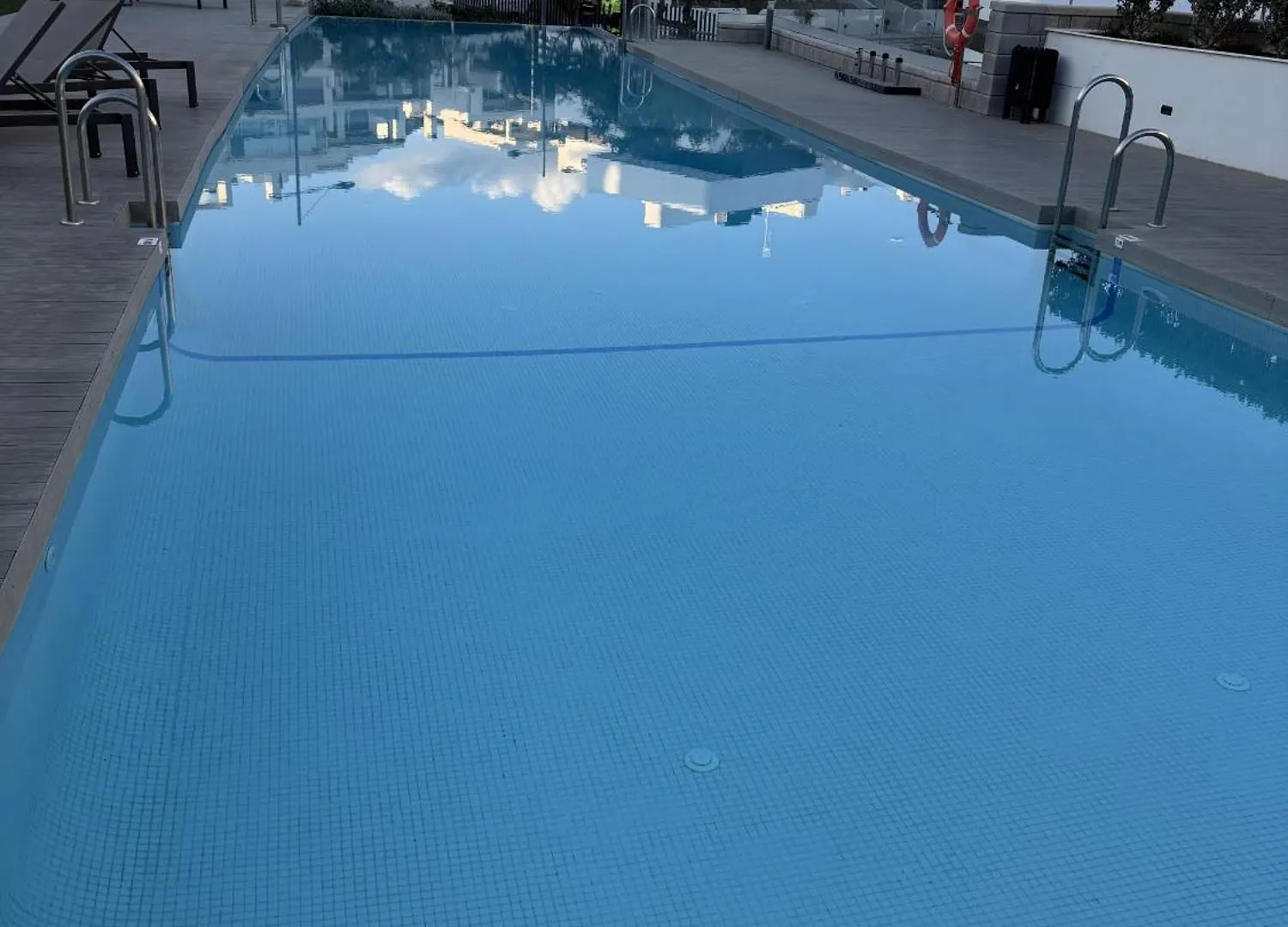 Sb311G - Modern & Well Connected 2 Bed Apartment Estepona